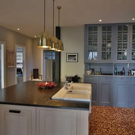 Villa In Trouville-Sur-Mer * تروفيي سور مير